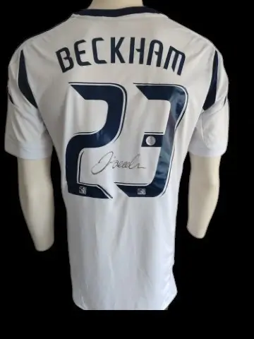 Gesigneerd voetbalshirt: Beckham