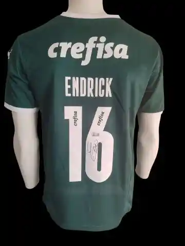 Gesigneerd voetbalshirt: Endrick