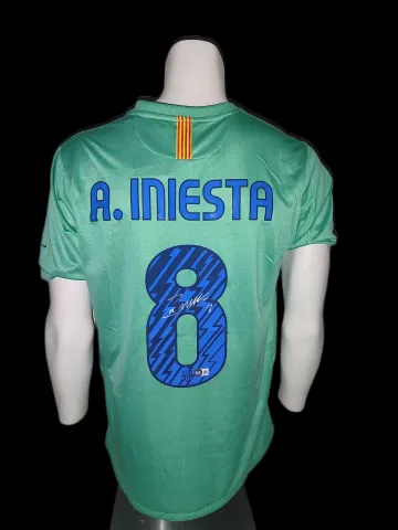 Andrés Iniesta (Uit)
