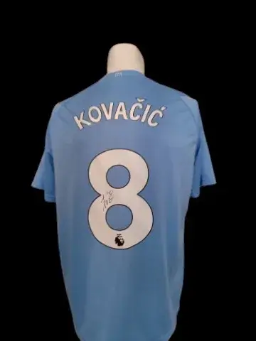 Gesigneerd voetbalshirt: Kovacic