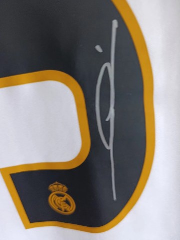 Zinedine Zidane handtekening detail 2
